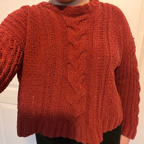 Burnt Orange sweater - Picture 2 of 2